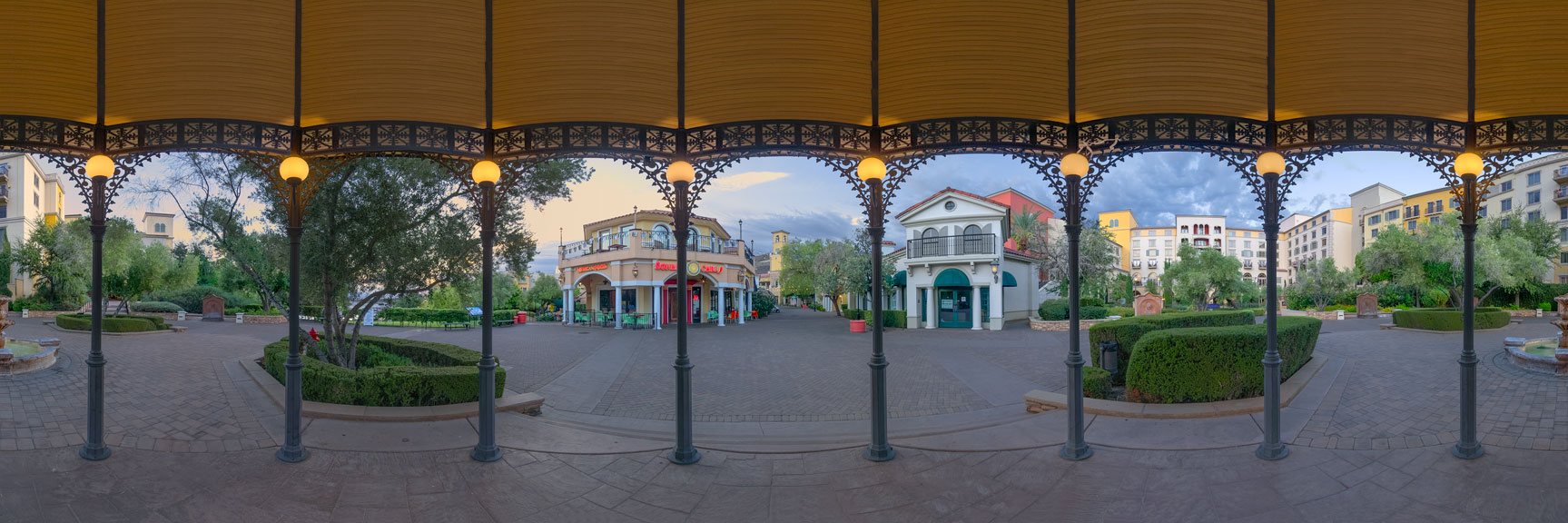 Octagon Pagoda, Lake Las Vegas 360